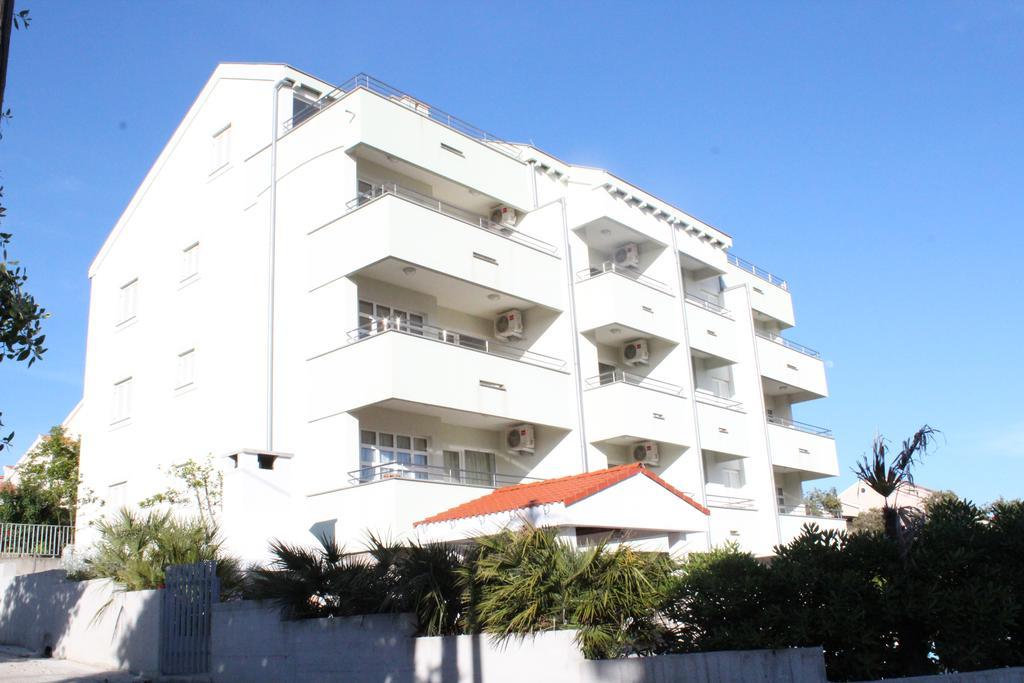 Villa Laurus Kožino Exterior foto