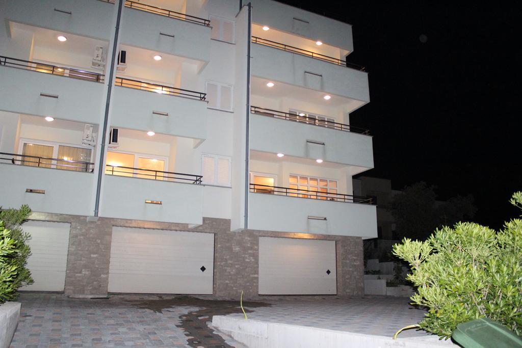 Villa Laurus Kožino Exterior foto